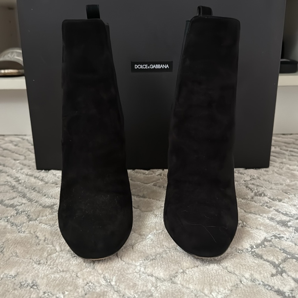 Dolce & Gabbana black suede boots - Picture 3 of 9